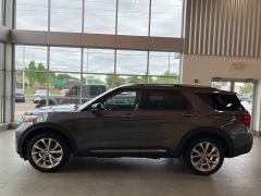Used 2022 Ford Explorer Platinum 4WD at Maxx Loans near ,