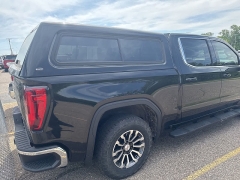 Used 2019  GMC Sierra 1500 4WD Crew Cab 147" SLE at Maxx Loans near St&period; Adrian&comma; MI