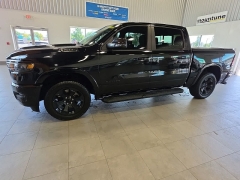 Used 2025  Ram 1500 Big Horn 4x4 Crew Cab 5'7" Box at Maxx Loans near St&period; Adrian&comma; MI