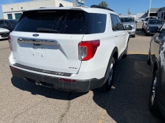 Used 2022 Ford Explorer XLT 4WD at Suburban Ford of Sterling Heights near Sterling Heights, MI