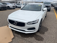 Used 2017 Volvo S90 4d Sedan AWD T6 Momentum at Maxx Loans near St. Adrian, MI