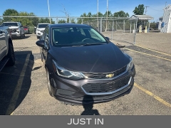 Used 2017  Chevrolet Cruze 4d Sedan LT Auto at Maxx Loans near St&period; Adrian&comma; MI
