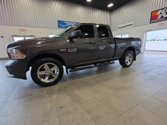 Used 2017  Ram 1500 4WD Quad Cab 140&period;5" Express &ast;Ltd Avail&ast; at Maxx Loans near St&period; Adrian&comma; MI