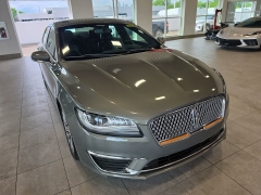 Used 2017  Lincoln MKZ 4d Sedan AWD Select at Maxx Loans near St&period; Adrian&comma; MI