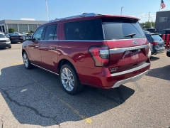 Used 2019 Ford Expedition Max 4d SUV 4WD Platinum at Suburban Ford of Sterling Heights near Sterling Heights, MI
