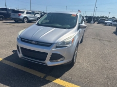 Used 2015  Ford Escape FWD 4dr SE at Maxx Loans near St&period; Adrian&comma; MI