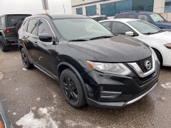 Used 2017  Nissan Rogue FWD at Maxx Loans near St&period; Adrian&comma; MI