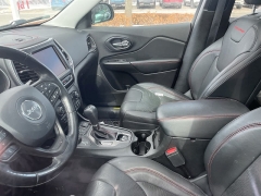 Used 2020  Jeep Cherokee Trailhawk Elite 4x4 at Maxx Loans near St&period; Adrian&comma; MI