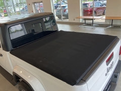 Used 2020 Jeep Gladiator Overland 4x4 at Suburban Ford of Sterling Heights near Sterling Heights, MI