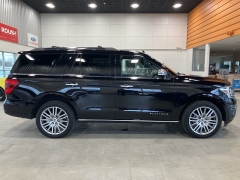 Used 2024  Ford Expedition Platinum 4x4 at Maxx Loans near St&period; Adrian&comma; MI
