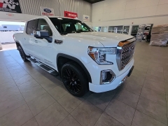 Used 2021  GMC Sierra 1500 4WD Crew Cab 147" Denali at Maxx Loans near St&period; Adrian&comma; MI