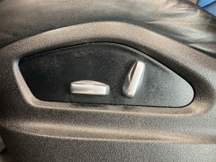 Used 2019  Porsche Cayenne 4d SUV AWD at Maxx Loans near St&period; Adrian&comma; MI