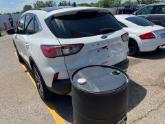 Used 2020  Ford Escape 4d SUV AWD Titanium at Maxx Loans near St&period; Adrian&comma; MI