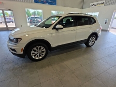 Used 2019  Volkswagen Tiguan 4d SUV S 4Motion at Maxx Loans near St&period; Adrian&comma; MI
