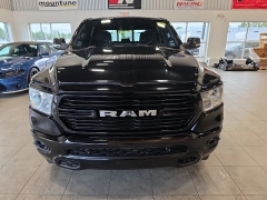 Used 2021  Ram 1500 Big Horn 4x4 Crew Cab 5'7" Box at Maxx Loans near St&period; Adrian&comma; MI