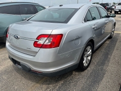 Used 2011  Ford Taurus 4d Sedan SEL at Maxx Loans near St&period; Adrian&comma; MI