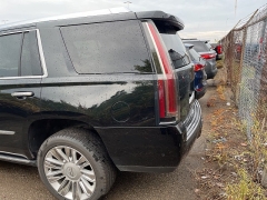 Used 2019 Cadillac Escalade 4d SUV 4WD Platinum at Suburban Ford of Sterling Heights near Sterling Heights, MI