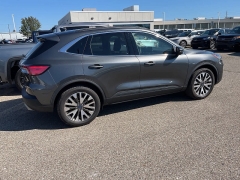 Used 2020 Ford Escape 4d SUV AWD Titanium at Maxx Loans near St. Adrian, MI