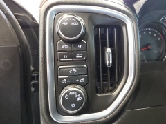 Used 2021  Chevrolet Silverado 1500 4WD Crew Cab 147" LT at Maxx Loans near St&period; Adrian&comma; MI
