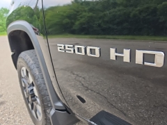 Used 2020  Chevrolet Silverado 2500HD 4WD Crew Cab 159" Custom at Maxx Loans near St&period; Adrian&comma; MI