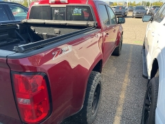 Used 2019 Chevrolet Colorado 4WD Crew Cab 128.3" Z71 at Suburban Ford of Sterling Heights near Sterling Heights, MI