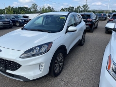 Used 2022 Ford Escape Titanium AWD at Maxx Loans near St. Adrian, MI