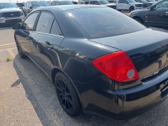 Used 2009 Pontiac G6 4d Sedan at Maxx Loans near St. Adrian, MI