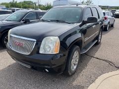 Used 2012  GMC Yukon 4d SUV 4WD Denali at Maxx Loans near St&period; Adrian&comma; MI