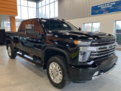 Used 2020  Chevrolet Silverado 2500HD 4WD Crew Cab High Country at Maxx Loans near St&period; Adrian&comma; MI
