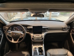 Used 2022 Ford Explorer XLT 4WD at Suburban Ford of Sterling Heights near Sterling Heights, MI