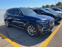 Used 2021 BMW X5 xDrive40i Sports Activity Vehicle at Suburban Ford of Sterling Heights near Sterling Heights, MI