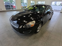 Used 2013  Volvo S60 4dr Sdn T5 FWD at Maxx Loans near St&period; Adrian&comma; MI