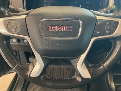 Used 2016  GMC Canyon 4WD Crew Cab 128&period;3" SLE at Maxx Loans near St&period; Adrian&comma; MI