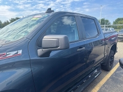 Used 2020  Chevrolet Silverado 1500 4WD Crew Cab 147" Custom Trail Boss at Maxx Loans near St&period; Adrian&comma; MI