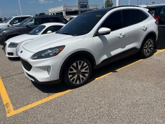 Used 2020  Ford Escape 4d SUV AWD Titanium at Maxx Loans near St&period; Adrian&comma; MI