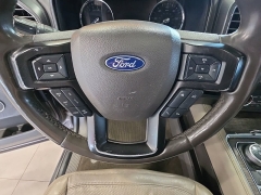 Used 2019  Ford Expedition 4d SUV 4WD Limited at Maxx Loans near St&period; Adrian&comma; MI