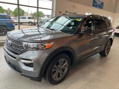 Used 2022 Ford Explorer XLT 4WD at Suburban Ford of Sterling Heights near Sterling Heights, MI