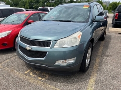 Used 2009  Chevrolet Traverse FWD 4dr LT w&sol;1LT at Maxx Loans near St&period; Adrian&comma; MI