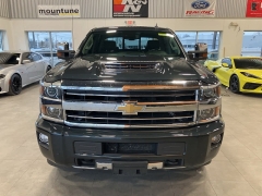 Used 2018  Chevrolet Silverado 2500HD 4WD Crew Cab 153" High Country at Maxx Loans near St&period; Adrian&comma; MI