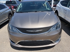 Used 2017 Chrysler Pacifica Touring-L FWD at Suburban Ford of Sterling Heights near Sterling Heights, MI