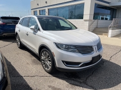 Used 2016 Lincoln MKX 4d SUV FWD Reserve at Maxx Loans near ,