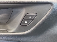 Used 2025  Chevrolet Trax FWD 4dr 2RS at Maxx Loans near St&period; Adrian&comma; MI