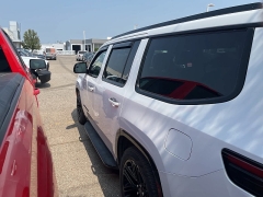 Used 2024 Jeep Wagoneer Series II Carbide 4x4 at Maxx Loans near St. Adrian, MI