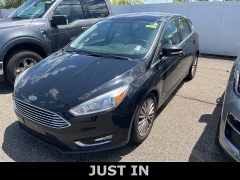Used 2018 Ford Focus 4d Hatchback Titanium at Suburban Ford of Sterling Heights near Sterling Heights, MI