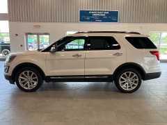 Used 2016 Ford Explorer 4d SUV 4WD Limited at Suburban Ford of Sterling Heights near Sterling Heights, MI