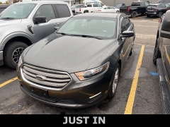 Used 2017  Ford Taurus SEL FWD at Maxx Loans near St. Adrian, MI
