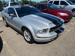 Used 2006  Ford Mustang 2dr Cpe at Maxx Loans near St&period; Adrian&comma; MI