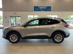 Used 2022 Ford Escape SE AWD at Suburban Ford of Sterling Heights near Sterling Heights, MI