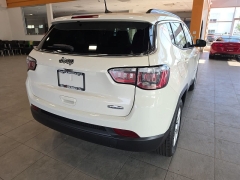 Used 2018  Jeep Compass Latitude FWD at Maxx Loans near St&period; Adrian&comma; MI