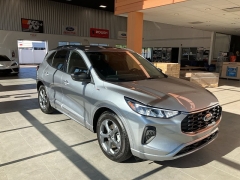 Used 2023 Ford Escape Hybrid ST-Line FWD at Maxx Loans near ,
